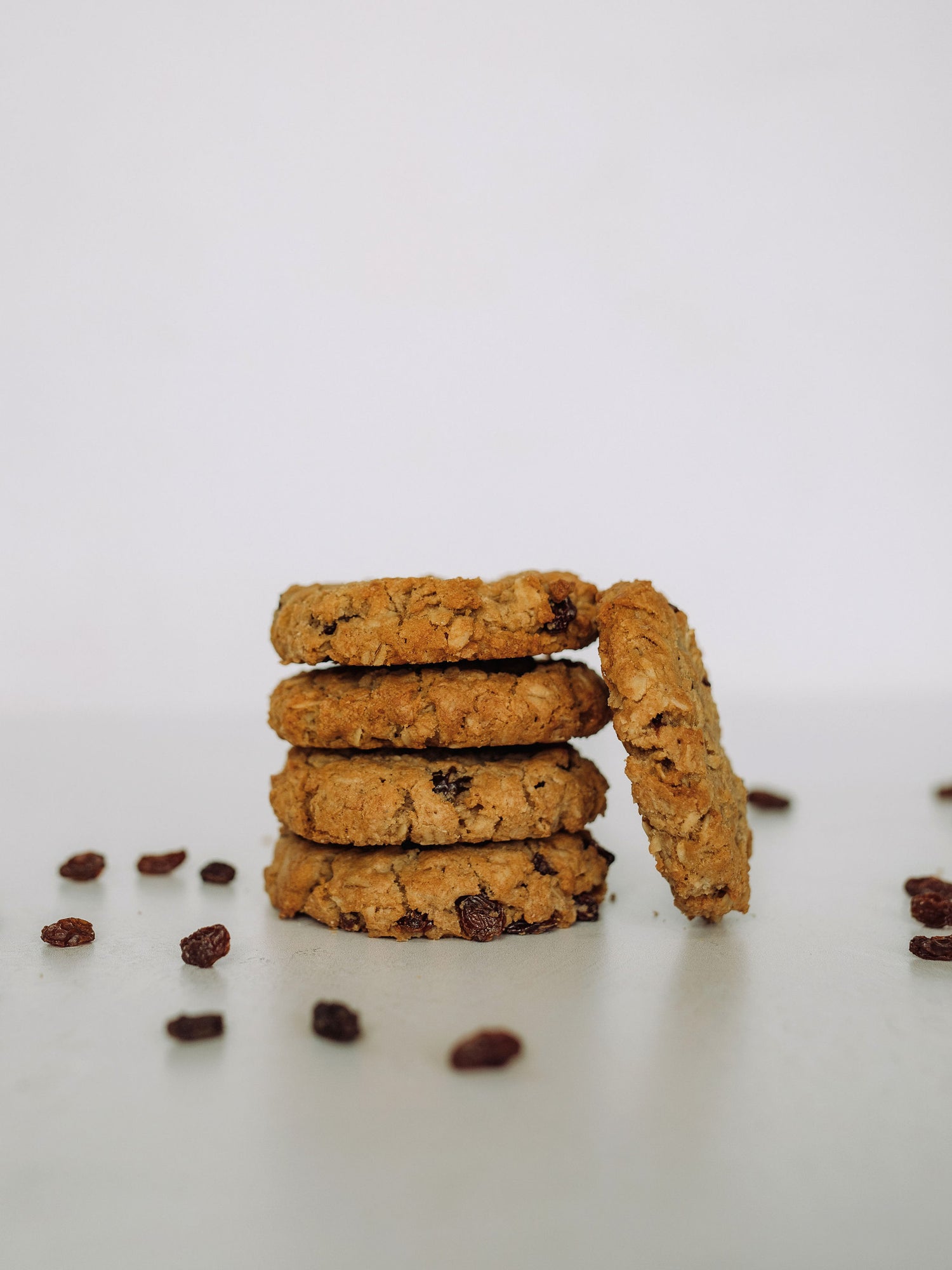 Vegan Oatmeal Raisin Cookie